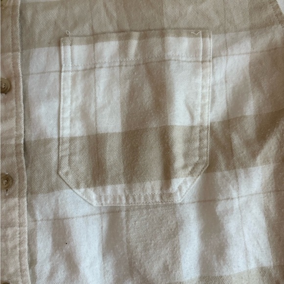 NWB American Eagle Oversized Plaid Button-Up Shirt - Picture 4 of 16